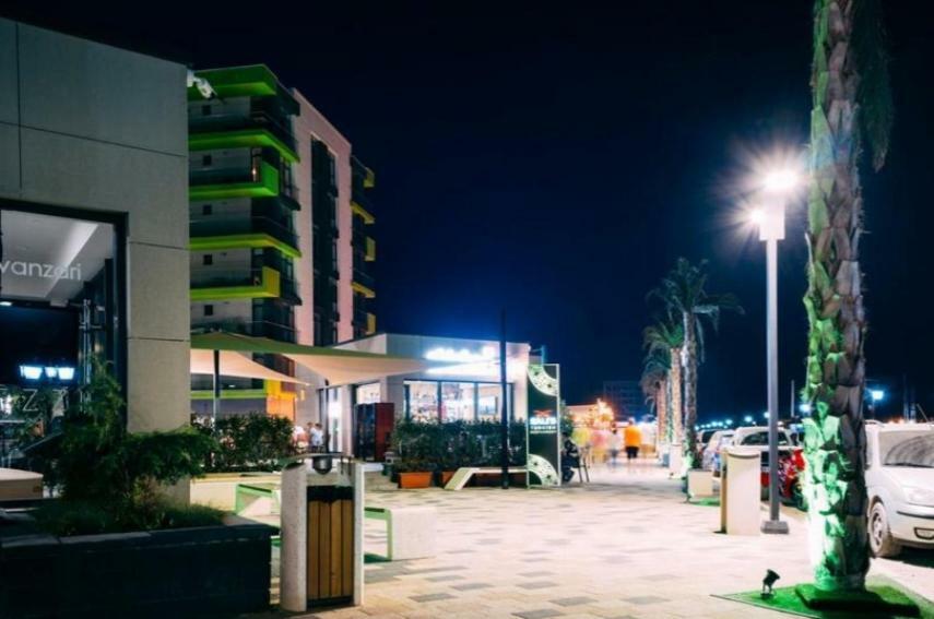 Năvodari T&V Residence Mamaia Nord מראה חיצוני תמונה